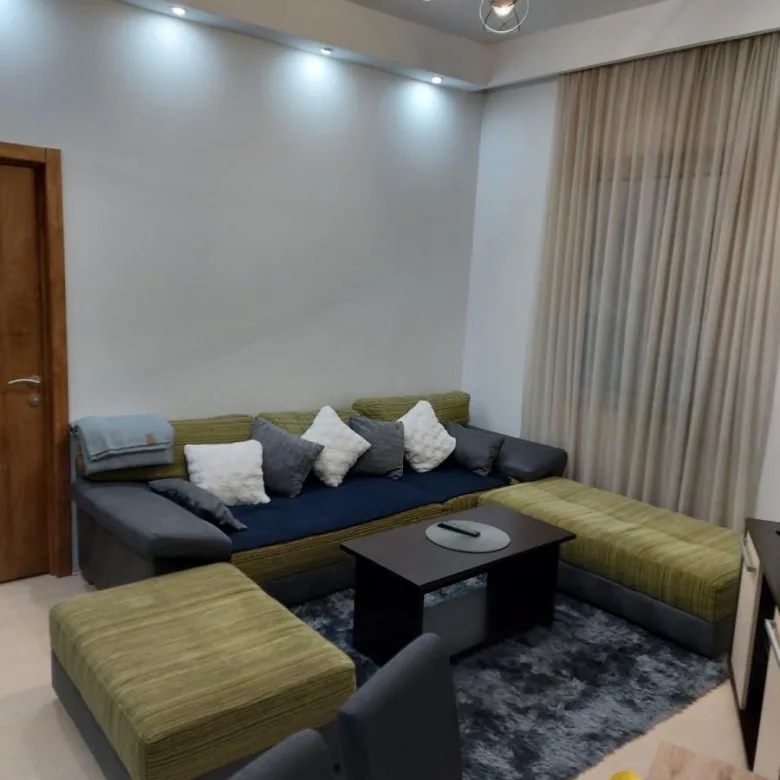 Jednoiposoban stan za izdavanje, Novo Naselje, Novi Sad, 40m², 400 €/mes