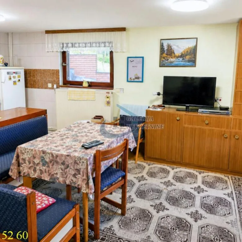 Kuća na prodaju, Stari Slankamen, Inđija, 192m², 152.000 €