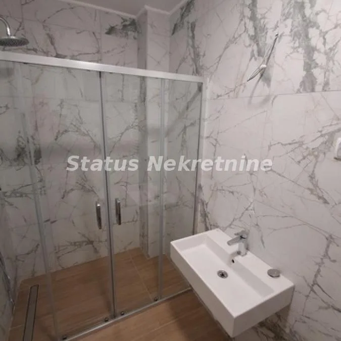 Trosoban stan na prodaju, Podbara, Novi Sad, 64m², 210.950 €