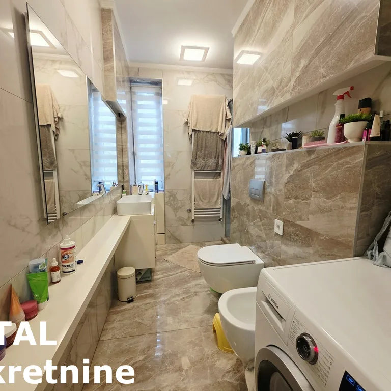 Troiposoban stan na prodaju, Centar, Novi Sad, 74m², 250.000 €