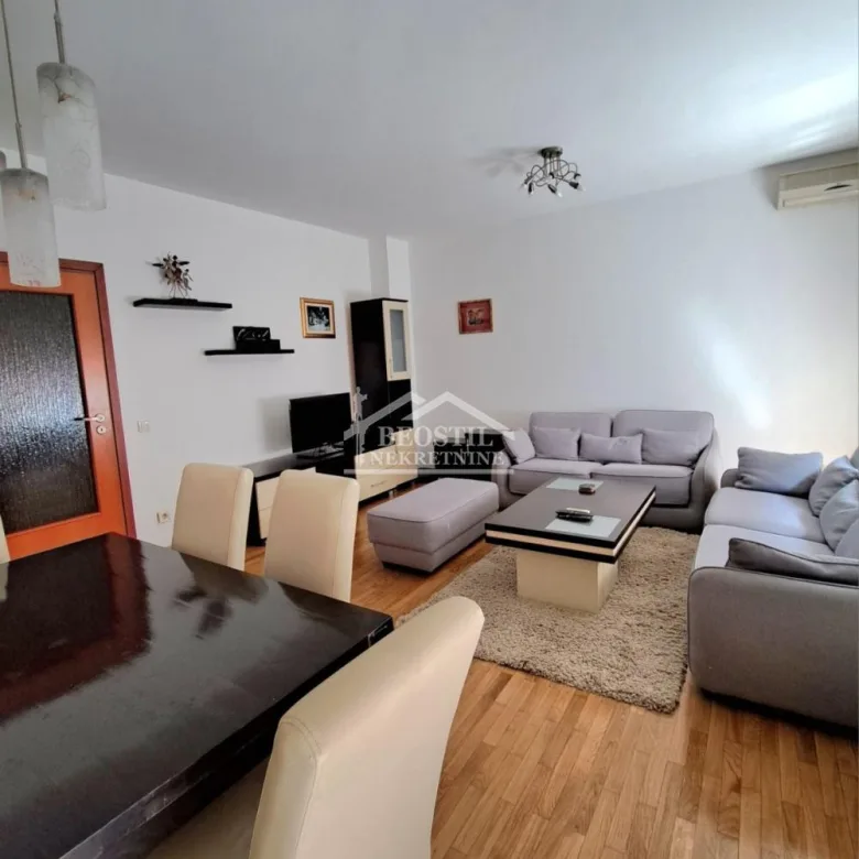 Stan Prodaja Beograd Crveni Krst 81 m2