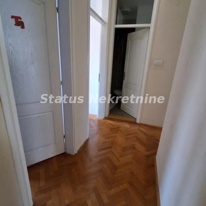 Četvorosoban stan na prodaju, Grbavica, Novi Sad, 85m², 270.890 €