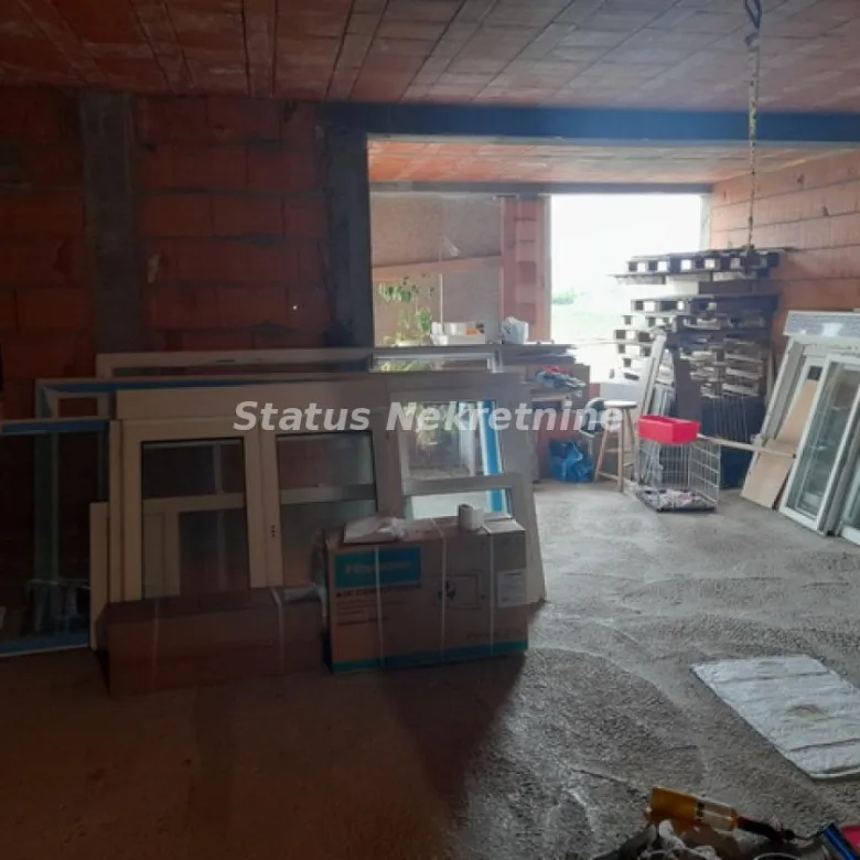 Kuća na prodaju, Futog, Novi Sad, 160m², 154.500 €