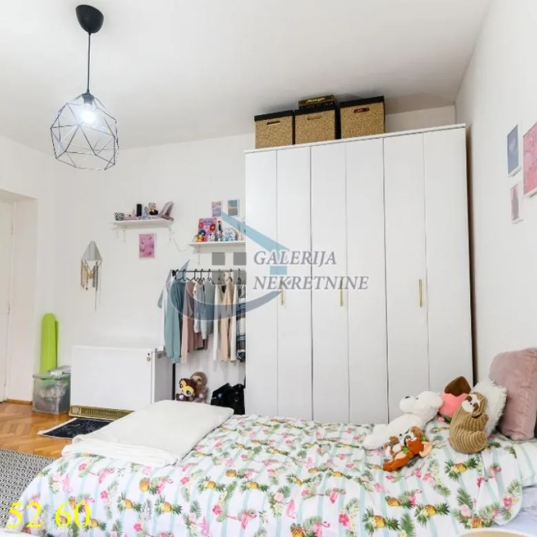 Dvosoban stan na prodaju, Slavujev Venac, Beograd, 61m², 228.000 €
