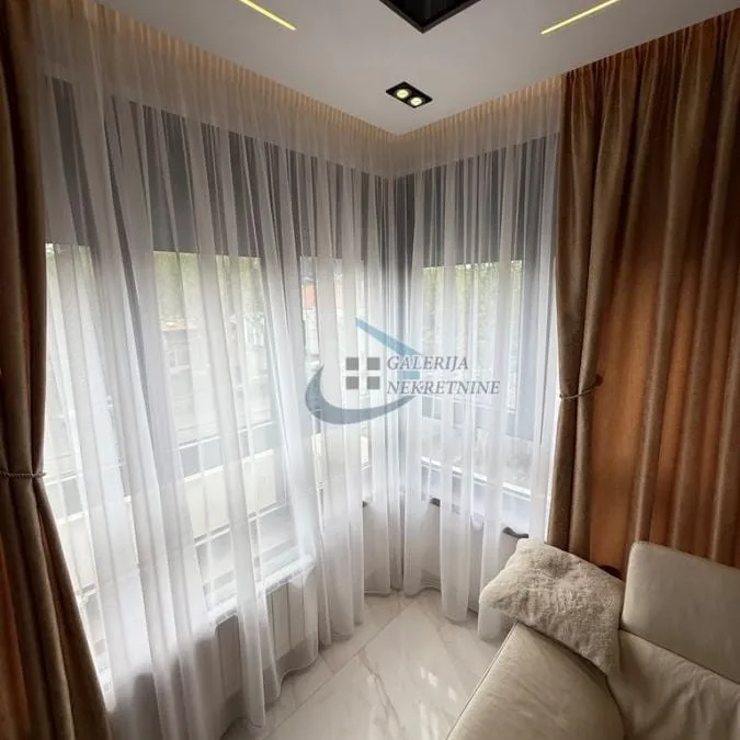 Stan Prodaja Beograd Đeram 70 m2