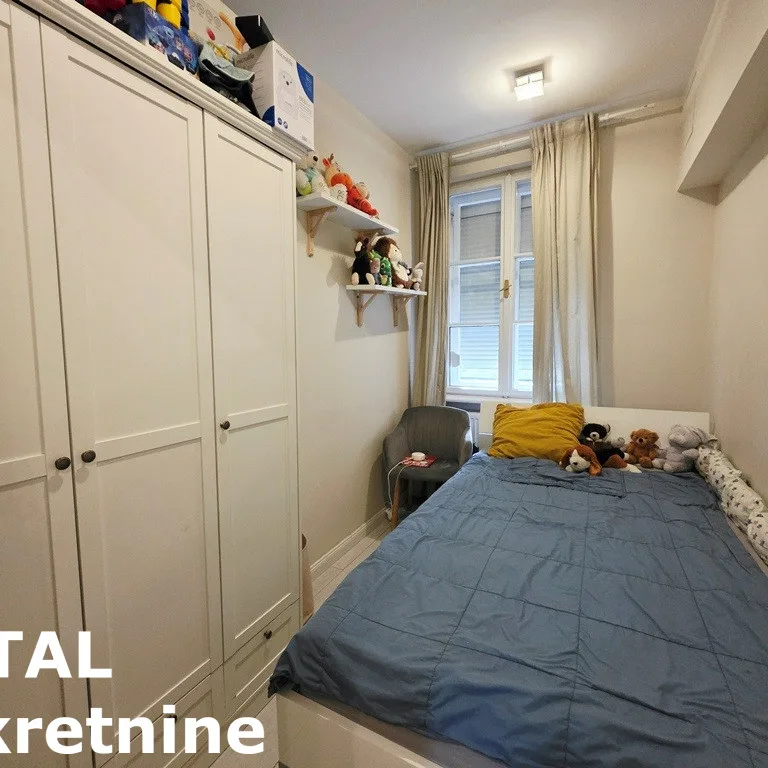 Troiposoban stan na prodaju, Centar, Novi Sad, 74m², 250.000 €