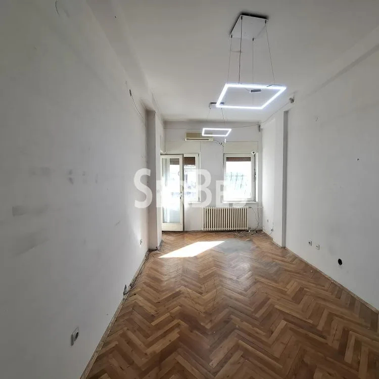 Dvosoban stan na prodaju, Bulevar Oslobođenja, Novi Sad, 56m², 133.900 €