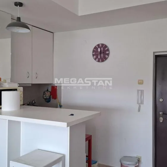 Garsonjera za izdavanje, Hotel YU, Beograd, 26m², 400 €/mes