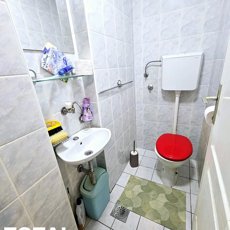Troiposoban stan na prodaju, Bulevar Oslobođenja, Novi Sad, 90m², 1. sprat, 234.000 €