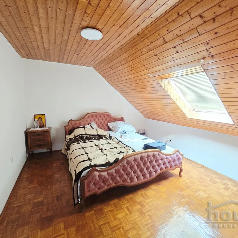 Kuća na prodaju, Budisava, Novi Sad, 249m², 1. sprat, 190.500 €