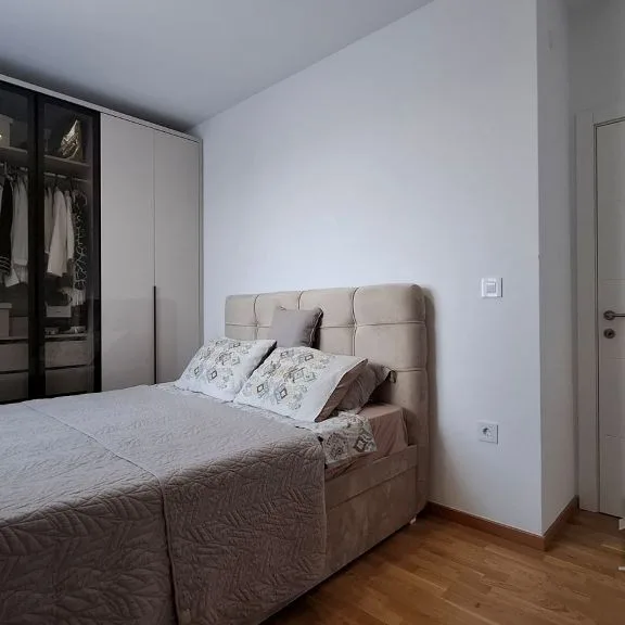 Stan Prodaja Novi Sad  127 m2