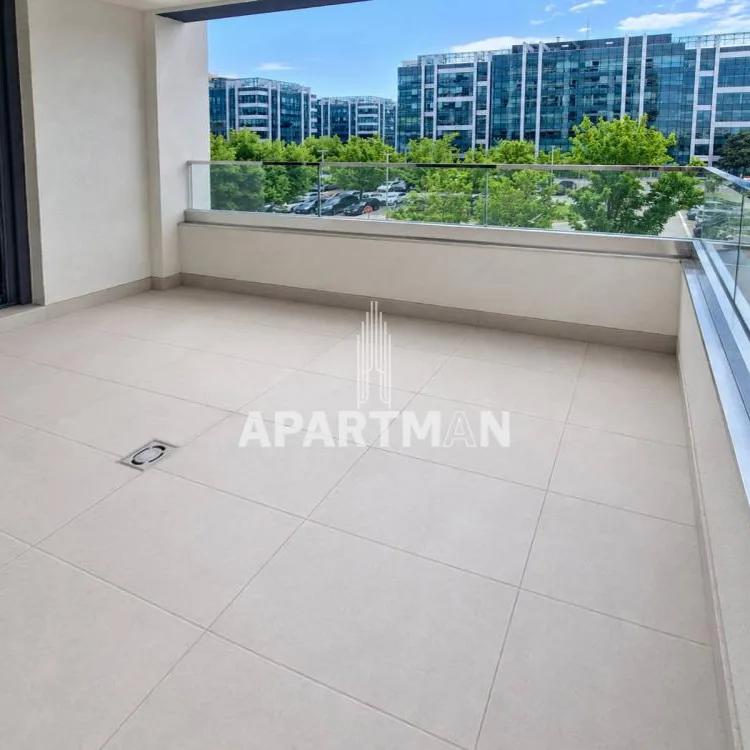 Četvorosoban stan na prodaju, Blok 65, Beograd, 106m², 465.000 €