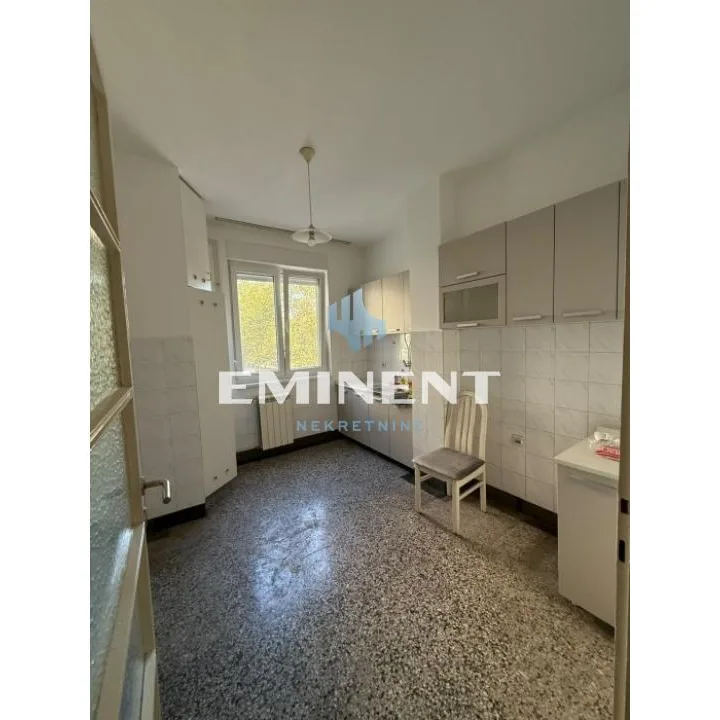 Stan Izdavanje Beograd Pravni Fakultet - Vračar 80 m2