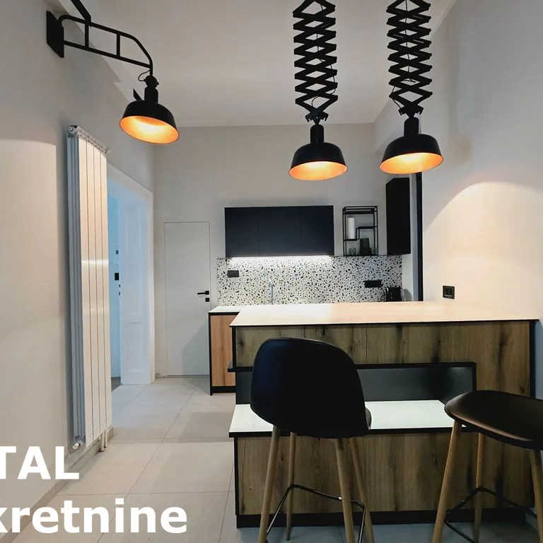 Trosoban stan na prodaju, Centar, Novi Sad, 100m², 345.000 €