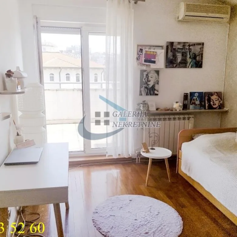 Četvorosoban stan na prodaju, Dedinje, Beograd, 142m², 1. sprat, 380.000 €