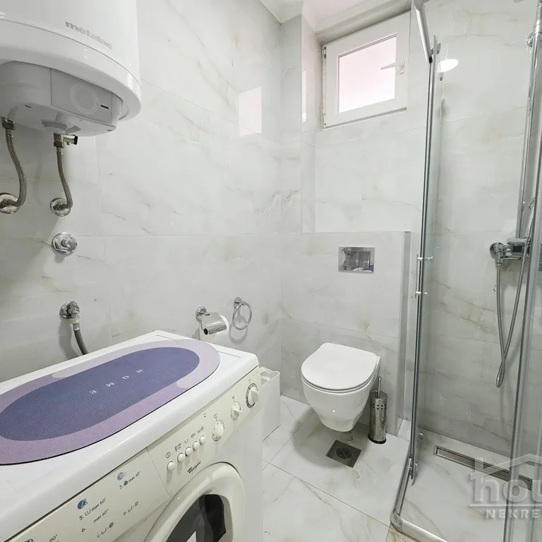 Stan Prodaja Novi Sad  33 m2