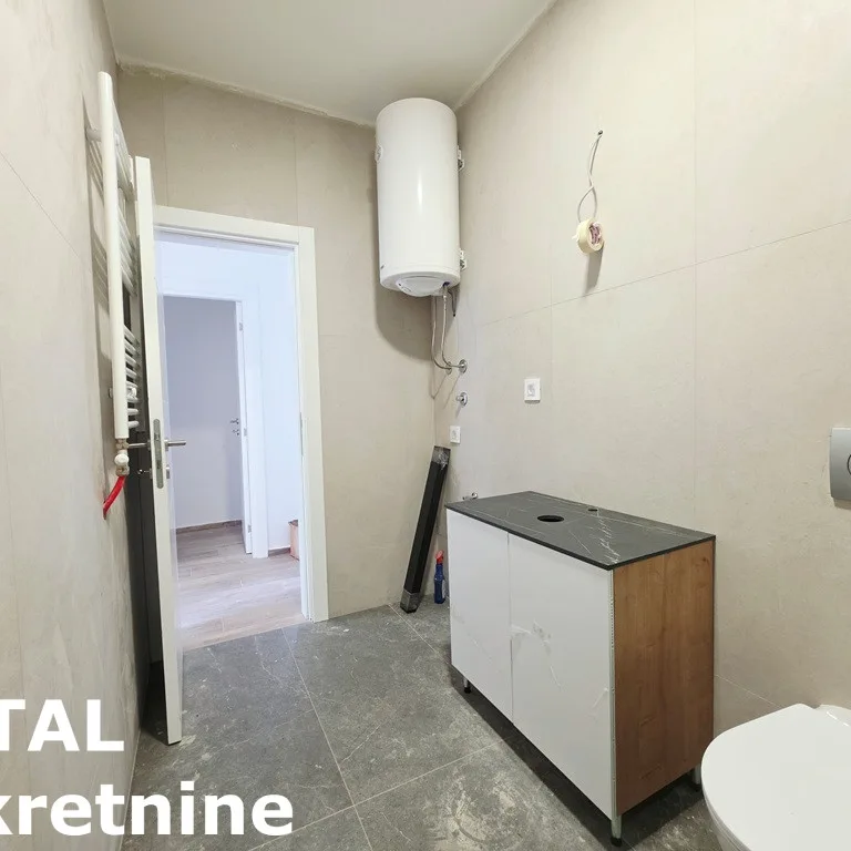 Dvoiposoban stan na prodaju, Klisa, Novi Sad, 65m², 1. sprat, 136.500 €