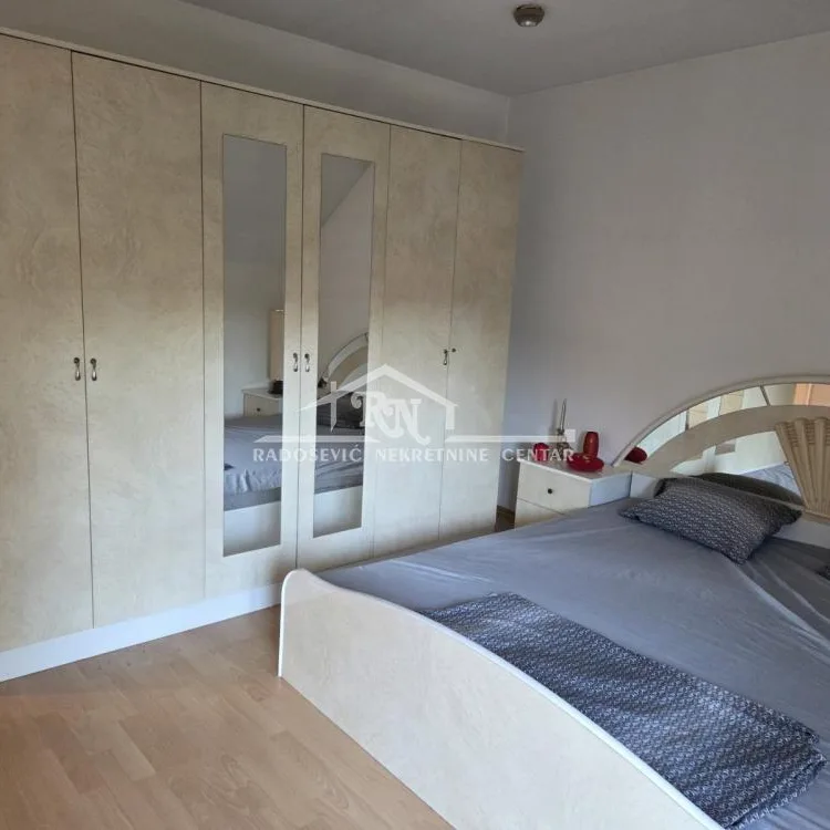 Stan Izdavanje Beograd Boleč 200 m2
