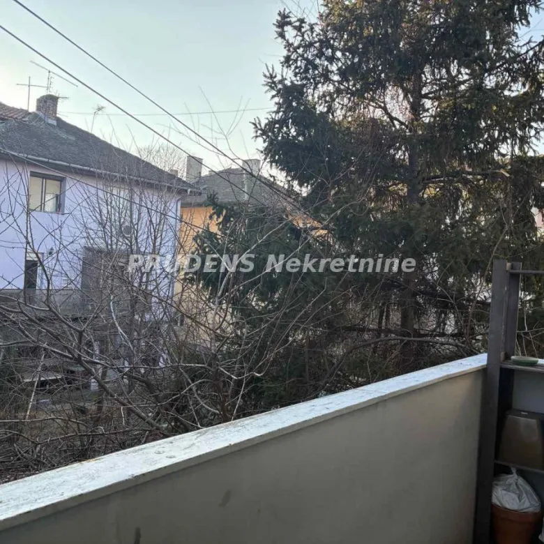Trosoban stan na prodaju, Medaković, Beograd, 80m², 200.000 €