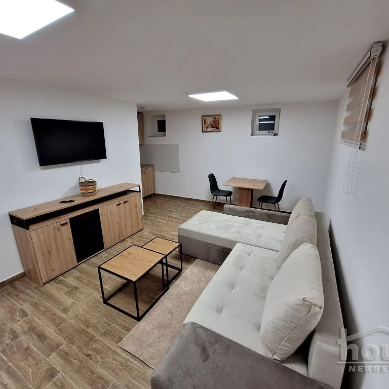 Garsonjera na prodaju, Petrovaradin, Novi Sad, 29m², Prizemlje, 65.000 €