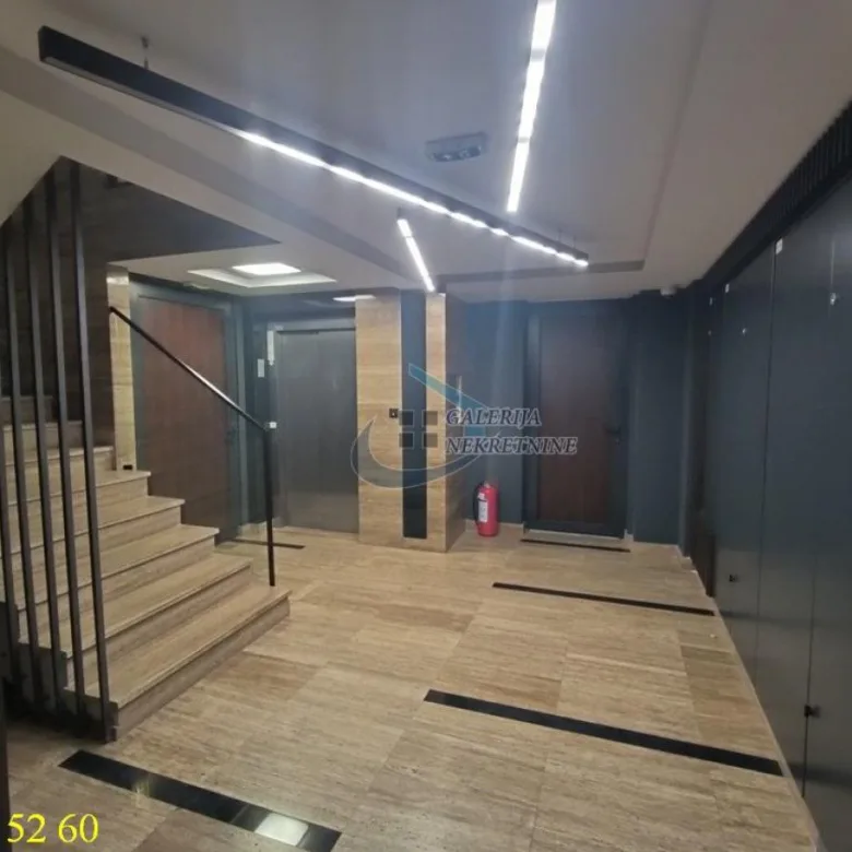 Trosoban stan na prodaju, Đeram Pijaca, Beograd, 70m², 420.000 €