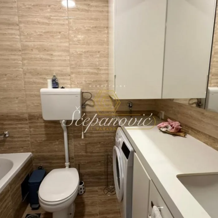 Jednosoban stan na prodaju, Telep, Novi Sad, 65m², 700 €