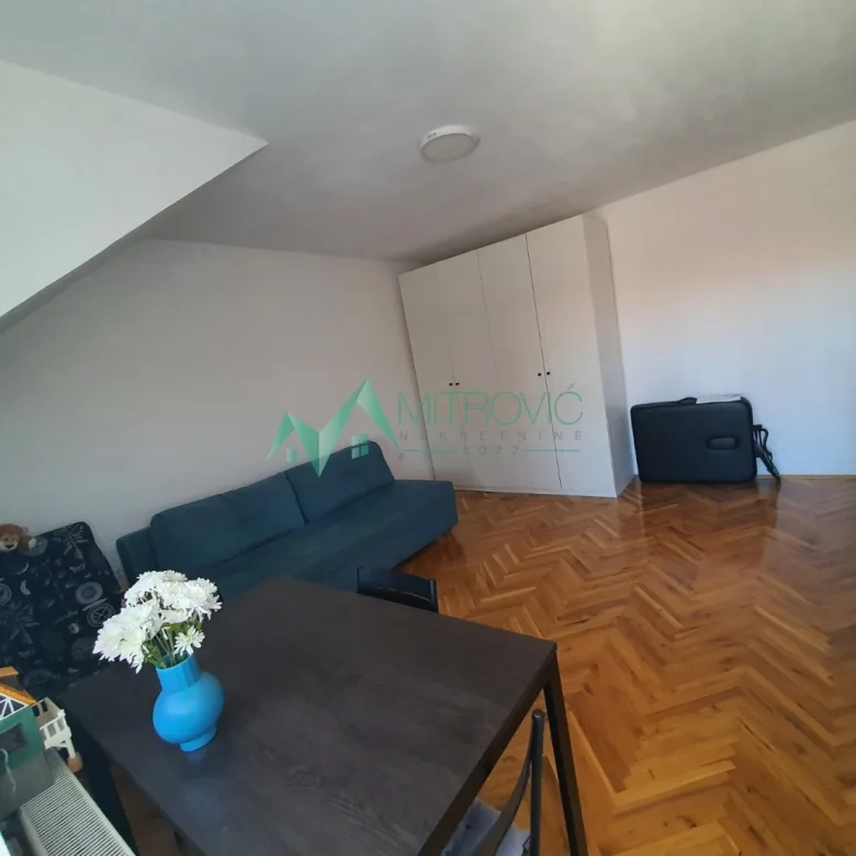 Stan Prodaja Novi Sad  44 m2