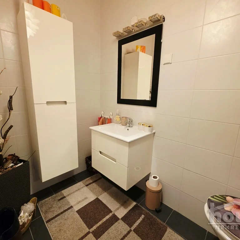 Četvorosoban stan na prodaju, Bistrica, Novi Sad, 120m², 5. sprat, 290.000 €