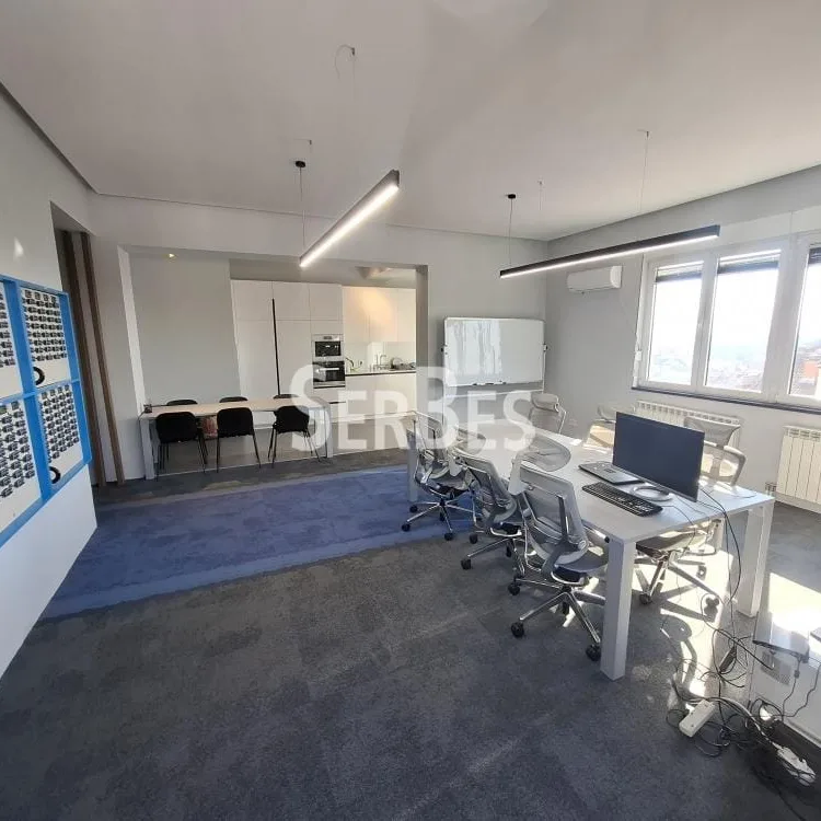 Lokal Izdavanje Novi Sad  153 m2