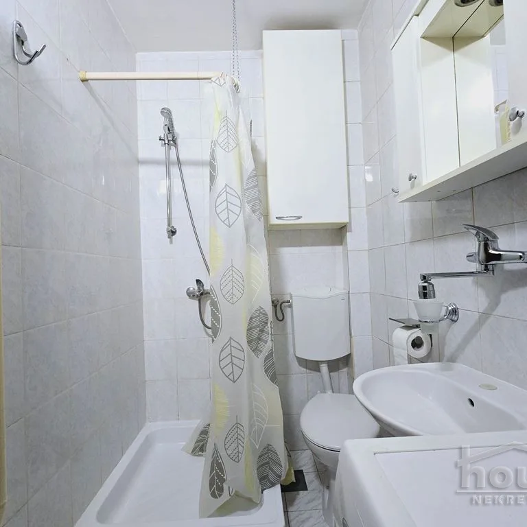 Stan Izdavanje Novi Sad  29 m2
