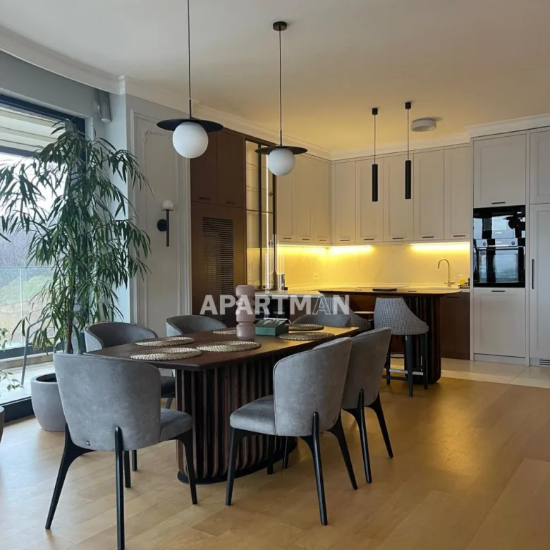 Stan Prodaja Beograd Tošin Bunar 176 m2