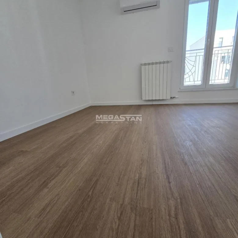 Stan Prodaja Beograd Šumice 162 m2