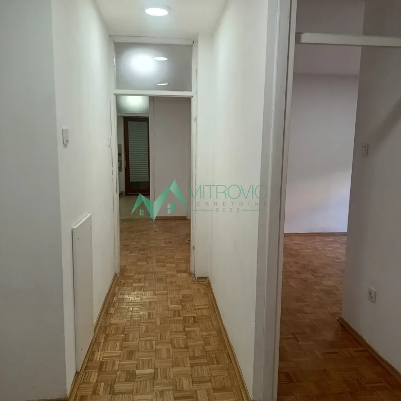 Stan Prodaja Novi Sad  91 m2