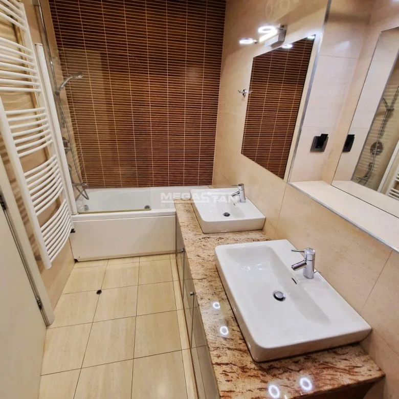 Četvorosoban stan za izdavanje, Dedinje, Beograd, 148m², 2.400 €/mes