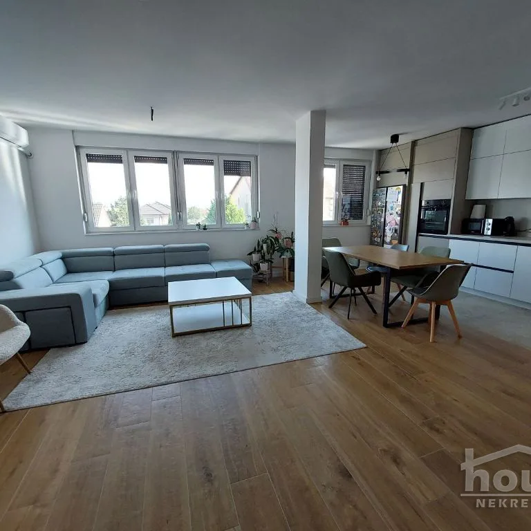 Stan Prodaja Novi Sad  89 m2
