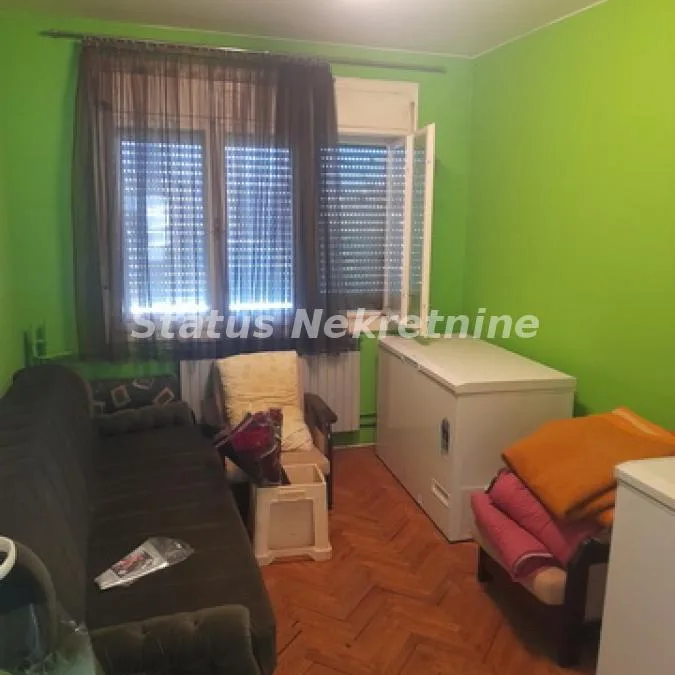 Kuća Prodaja Inđija  180 m2