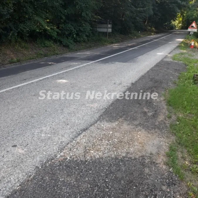 Plac na prodaju, Vrdnik, Irig, 135,68 ari, 890.000 €