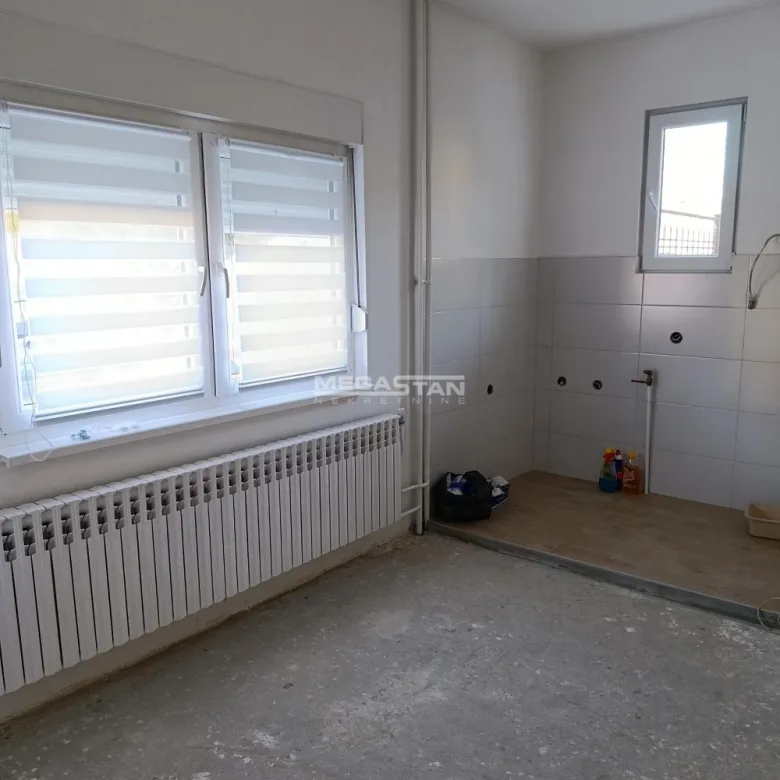 Kuća na prodaju, Kotež 2, Pančevo, 345m², 280.000 €