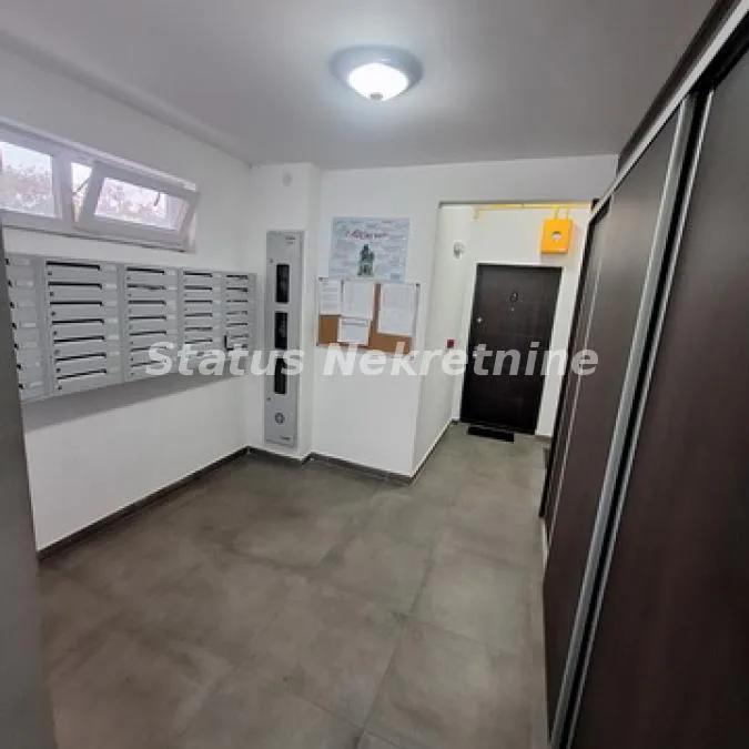 Stan Prodaja Inđija  45 m2