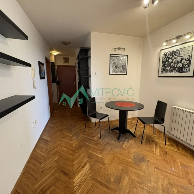 Stan Prodaja Novi Sad  41 m2
