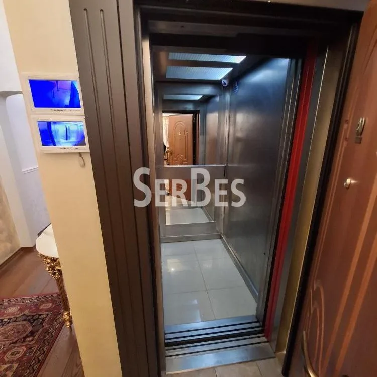 Petosoban stan na prodaju, Grbavica, Novi Sad, 358m², 646.840 €