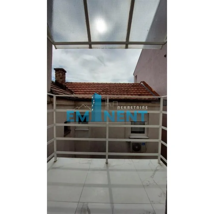 Dvosoban stan za izdavanje, Čubura, Beograd, 38m², 800 €/mes
