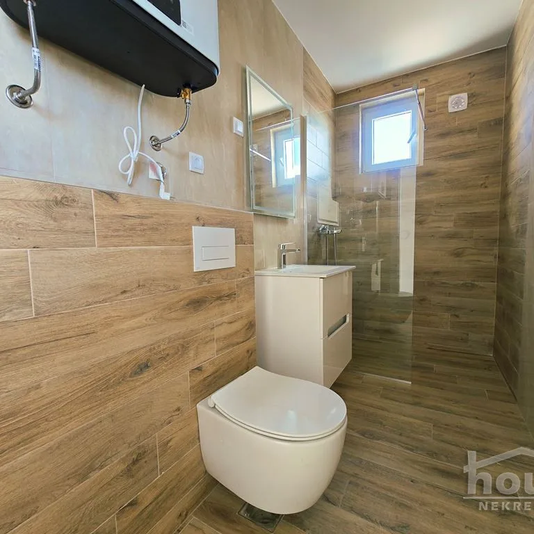 Četvorosoban stan na prodaju, Telep, Novi Sad, 110m², 270.000 €