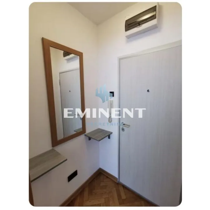 Stan Izdavanje Beograd Dorćol 30 m2