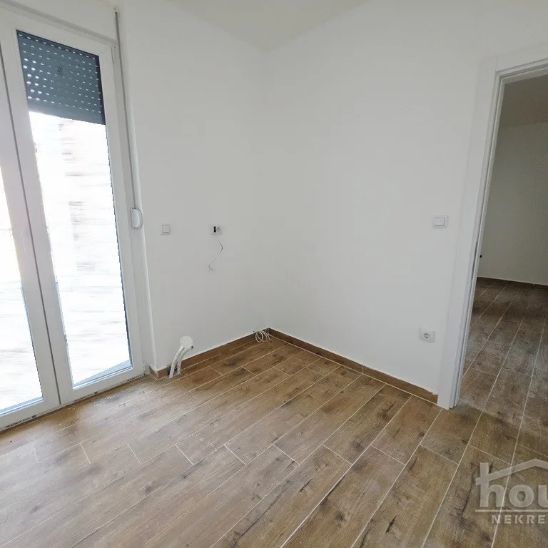 Stan Prodaja Novi Sad  50 m2