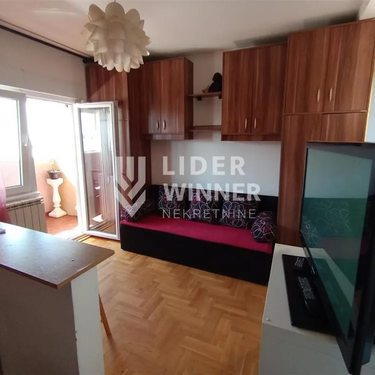 Stan Izdavanje Beograd Cvetkova Pijaca 30 m2