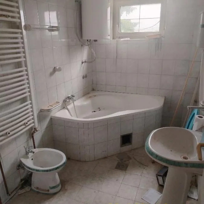 Kuća na prodaju, Boljevci, Beograd, 294m², 200.000 €