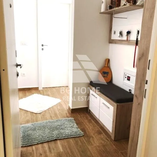 Trosoban stan na prodaju, Ledine, Beograd, 61m², 170.800 €