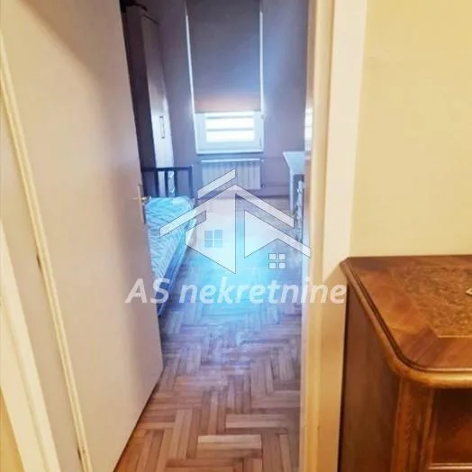 Stan Izdavanje Beograd Denkova Bašta 98 m2