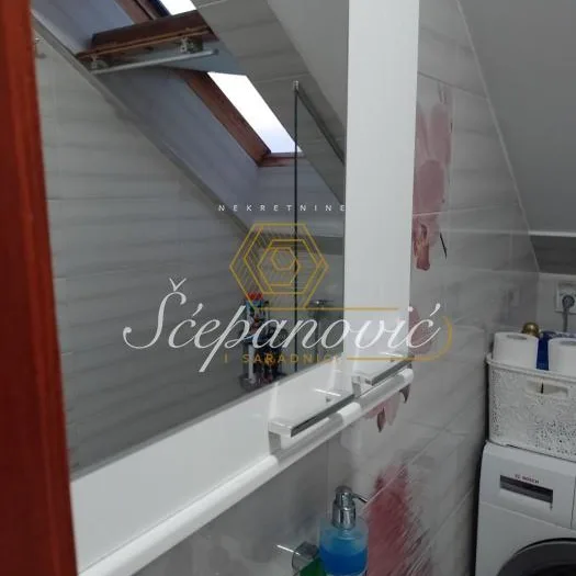 Dvosoban stan na prodaju, Detelinara, Novi Sad, 42m², 115.000 €